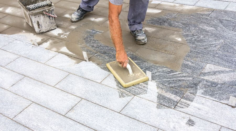 Professional gutter cleaning in Morris, IN